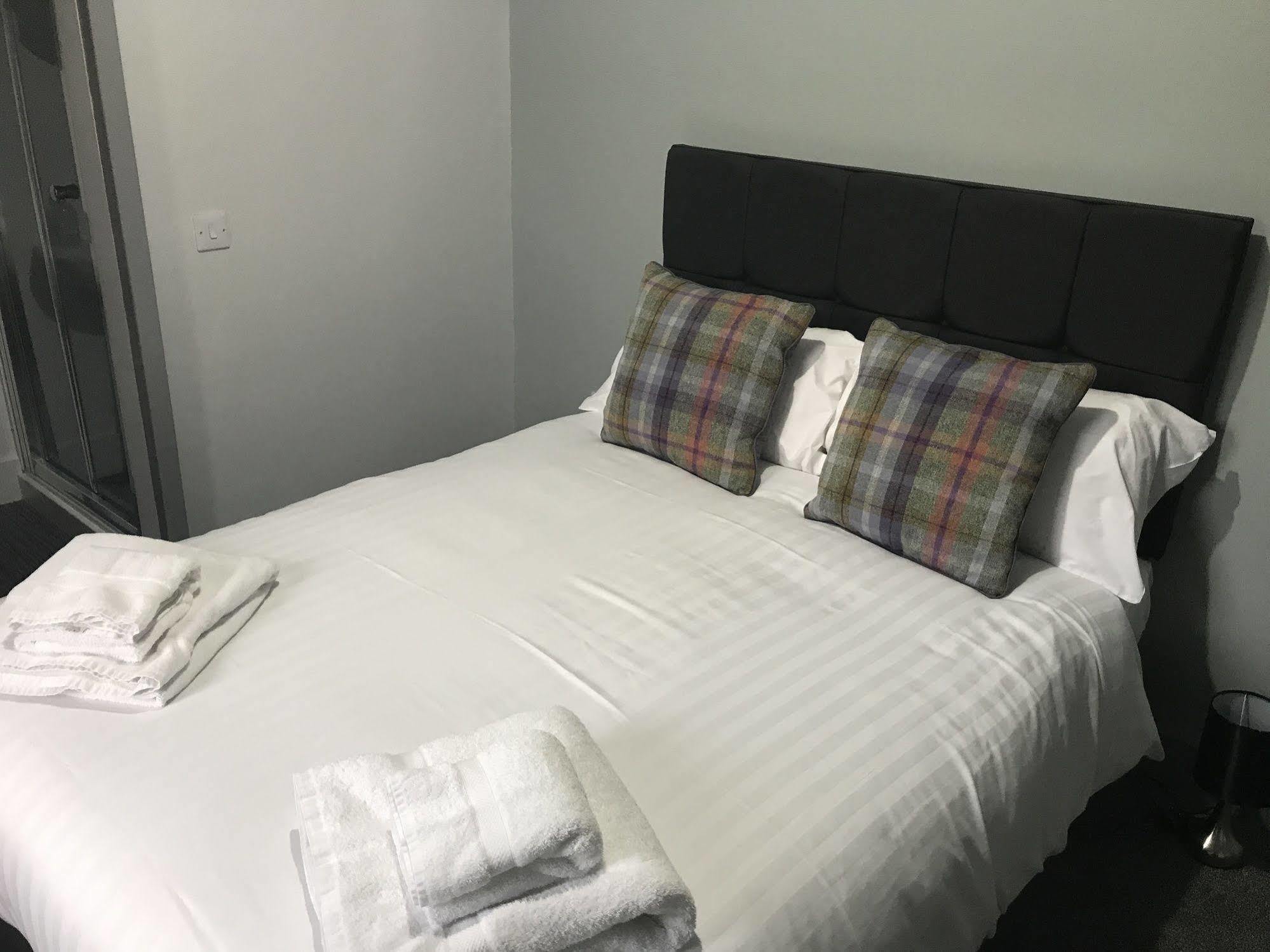 The Knowes Hotel & Restaurant Macduff Екстериор снимка